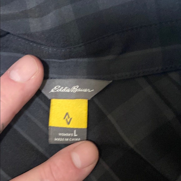 Eddie Bauer Gray Plaid Button Down Shirt - Picture 2 of 2